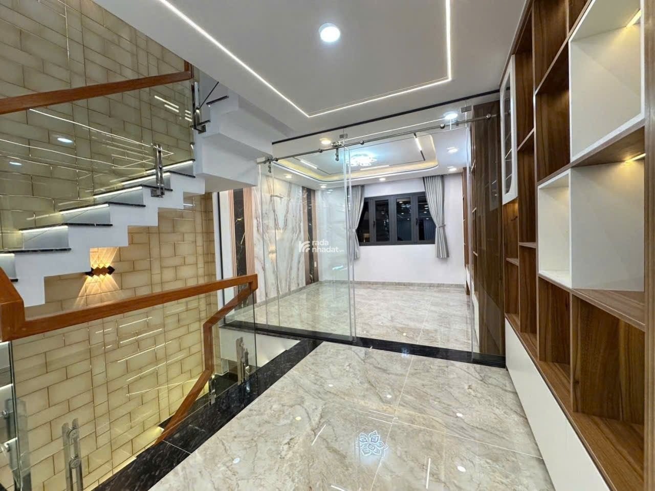 BÁN NHÀ HXH 4 TẦNG HƯƠNG LỘ 2 ,BÌNH TRỊ ĐÔNG, Q. BÌNH TÂN CHỈ 7.3 TỶ