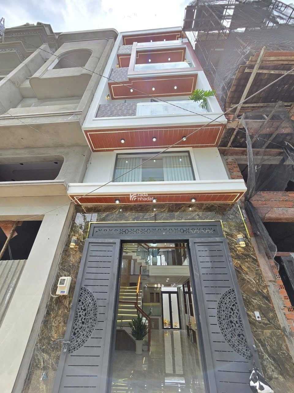 BÁN NHÀ HXH 4 TẦNG HƯƠNG LỘ 2 ,BÌNH TRỊ ĐÔNG, Q. BÌNH TÂN CHỈ 7.3 TỶ