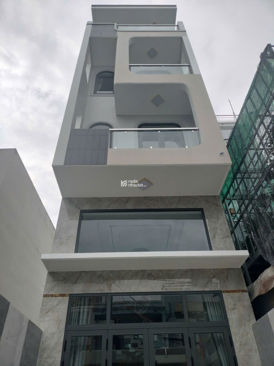 Hxh 8m Trương Phước Phan, 80m2, 5 tầng, 5PN full nội thất, chỉ 8.68 tỷ, ở ngay