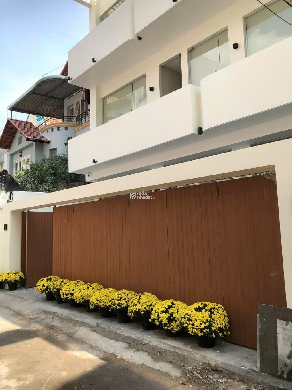 NHÀ 4 TẦNG MỚI ĐẸP - THẢO ĐIỀN QUẬN 2 - 110M2 - NGANG 10M - 36 TỶ