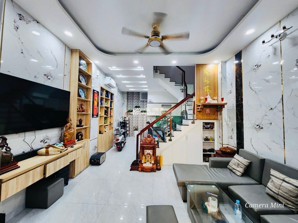 Siêu phẩm nhà mới xây - Gò Vấp - 3 tầng - 42m2 - HXH thông - chỉ 5.5tỷ