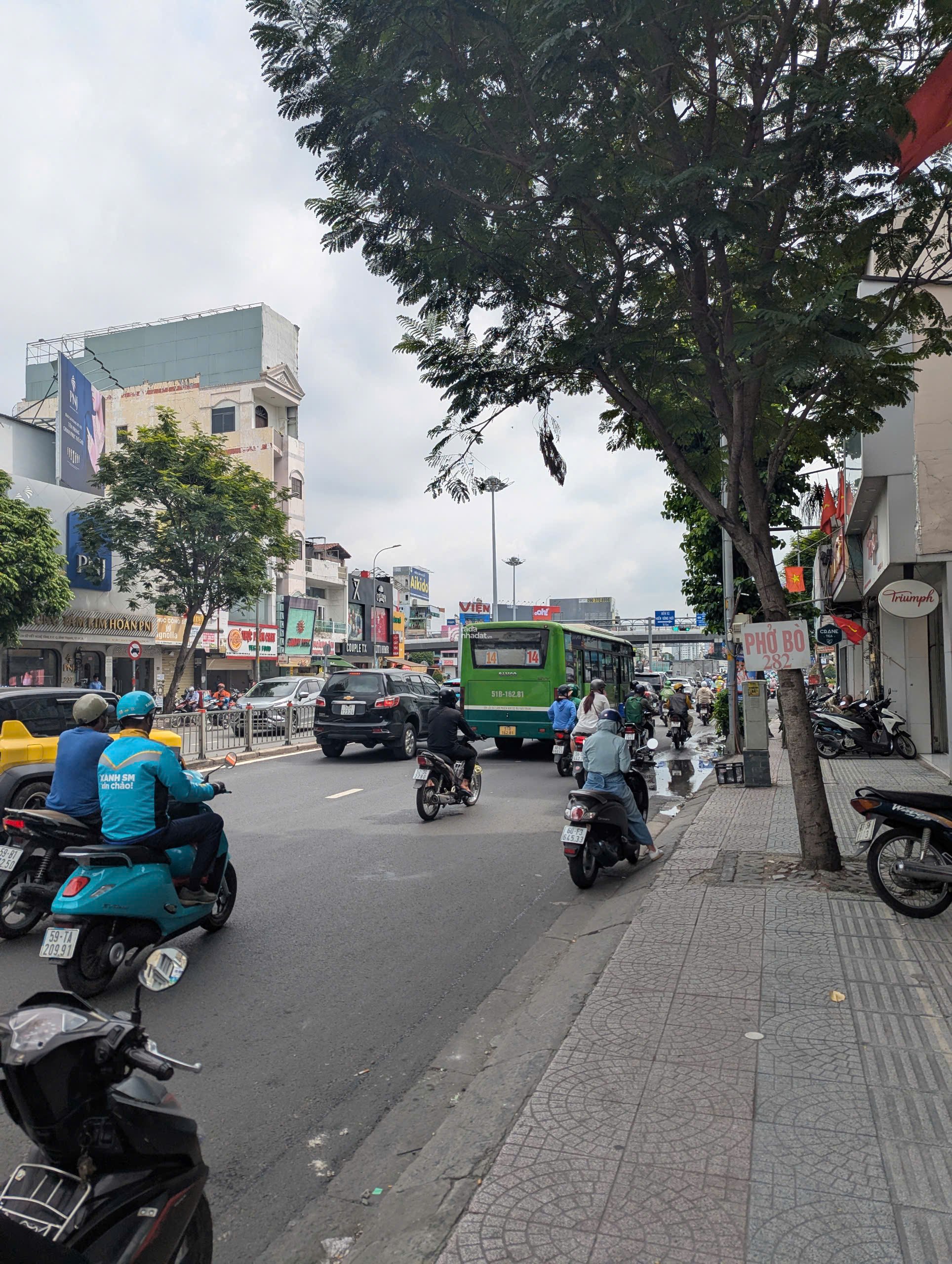 Bán Nhà Góc 2 Mặt tiền Nguyễn Thị Minh Khai, Quận 3 -5,2m x 27m nở hậu 9,5m - Giá 55 tỷ