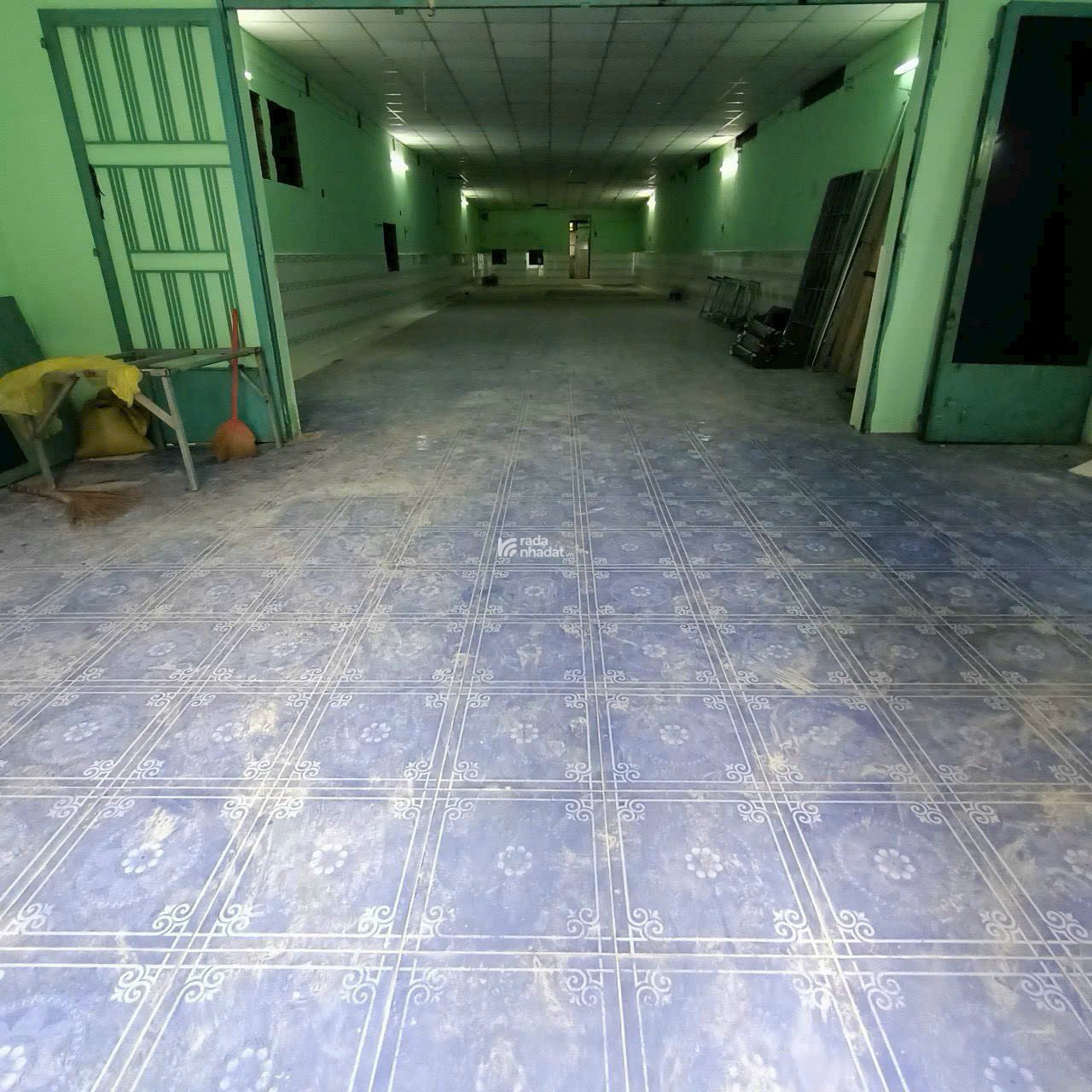 XƯỞNG ĐƯỜNG NGUYỄN VĂN QUÁ, 7,3x30m, CÔNG NHẬN 218m2, HẺM THÔNG XE TẢI