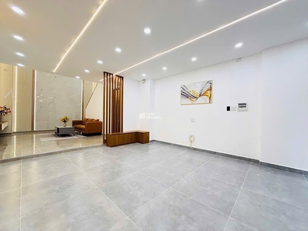 NHÀ 5 TẦNG XÂY MỚI FULL NỘI THẤT - 5x12 - KHU PHÂN LÔ HẺM 6M XE HƠI ĐỖ CỬA- CHỈ 9.39 TỶ TL