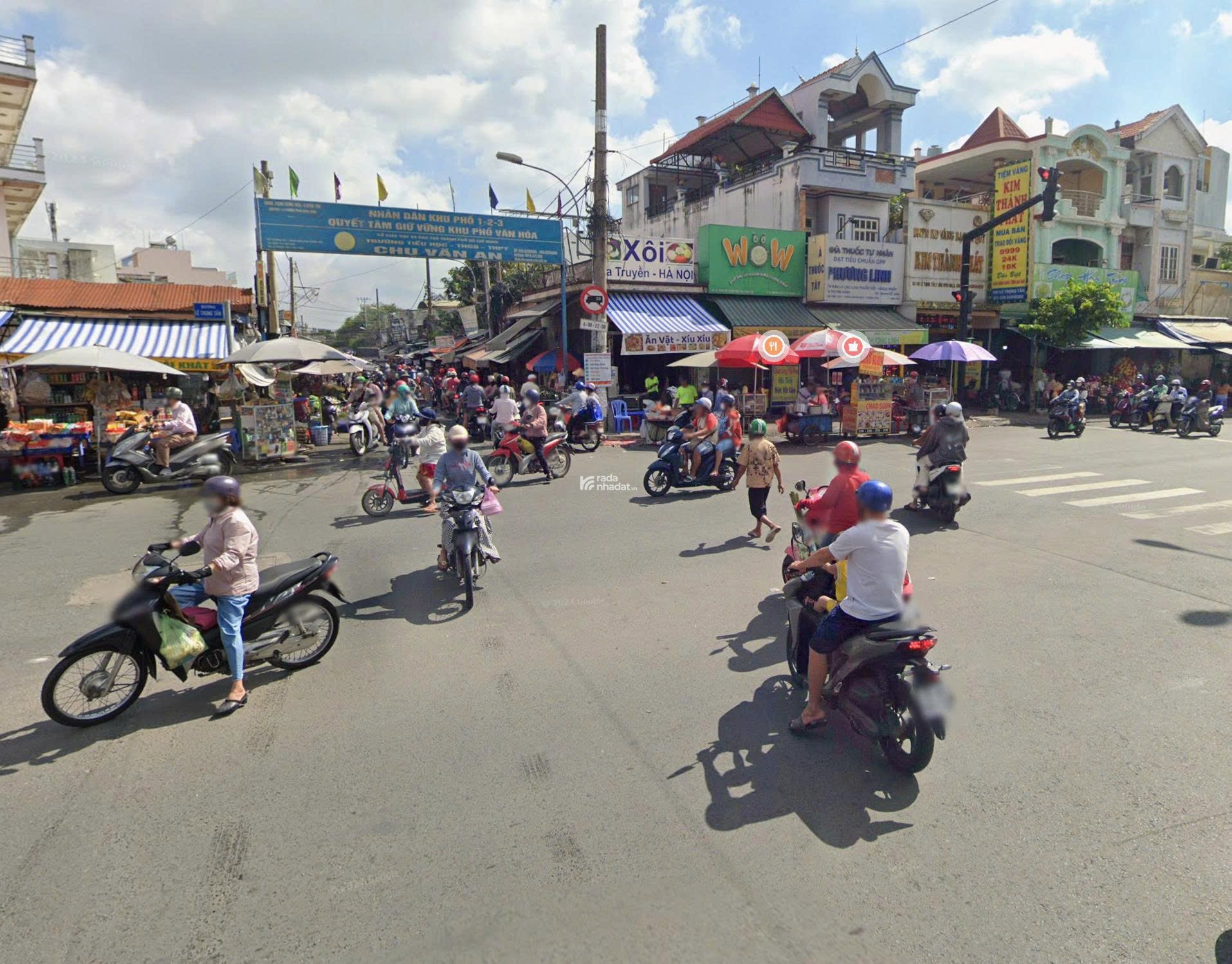 BÁN NHÀ GIÁP LÊ TRỌNG TẤN 5,5 X 15M   2 LẦU GIÁ CHỈ 4,8 TỶ