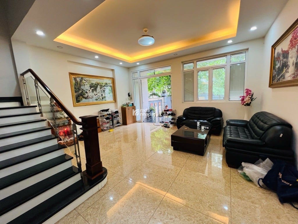 BIỆT THỰ SIÊU ĐẸP NGAY ĐẠI HỌC VĂN LANG -ĐẶNG THÙY TRÂM -BÌNH THẠNH-120M2 - GIÁ 21.95 TỶ