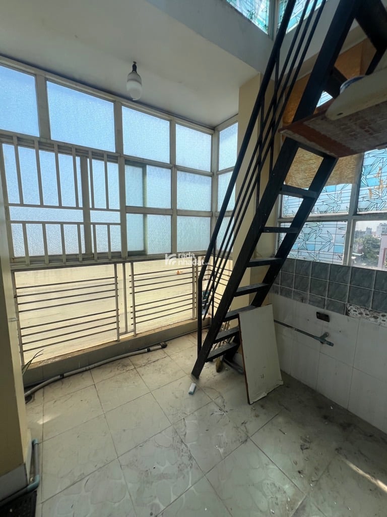 BÁN NHÀ HẺM 106,  HXH  HOÀI THANH, P. PHÚ ĐỊNH , QUẬN 8, 30M2