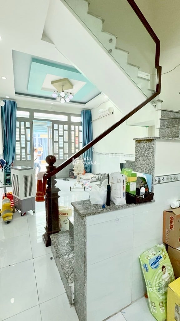 bán nhà gần đường nguyễn thị tú bình hừn hoà b