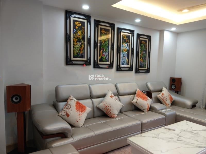 Nhỉnh 9 tỷ có nhà đẹp 5 lầu mới 100% Quang Trung 63m2 ngang 4.2m ngay Mercedes tặng NT 