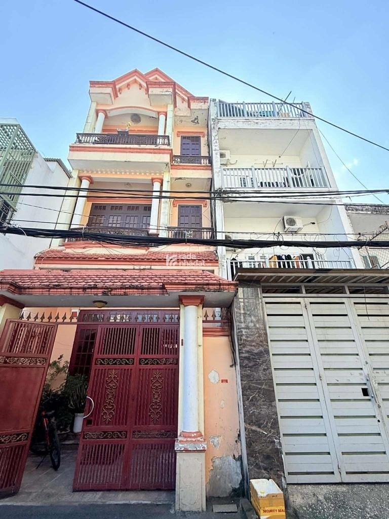 KẾ PHÚ NHUẬN- NGUYỄN KIỆM- P3 - GÒ VẤP-DT: 5*22M- HẺM XE HƠI- 11 TỶ 990