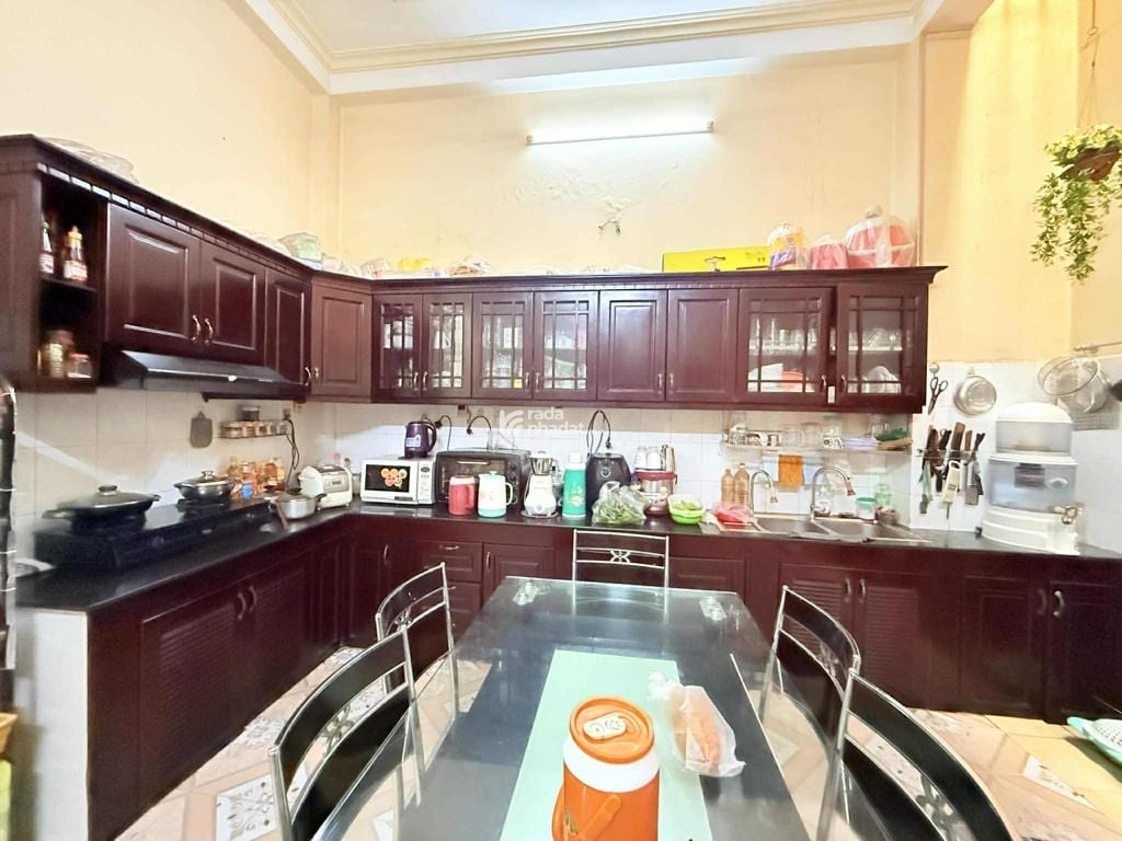 KẾ PHÚ NHUẬN- NGUYỄN KIỆM- P3 - GÒ VẤP-DT: 5*22M- HẺM XE HƠI- 11 TỶ 990