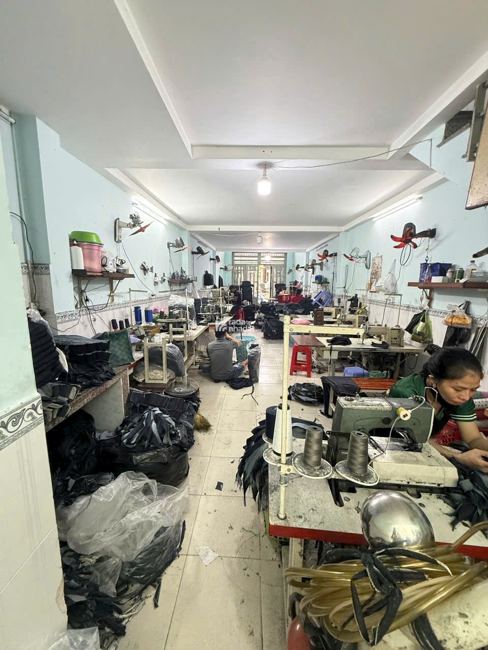 BÁN NHÀ MẶT TIỀN BÁC ÁI, QUẬN TÂN PHÚ, DT 4 X 18M (72M2), NHÀ CẤP 4, GIÁ 9 TỶ