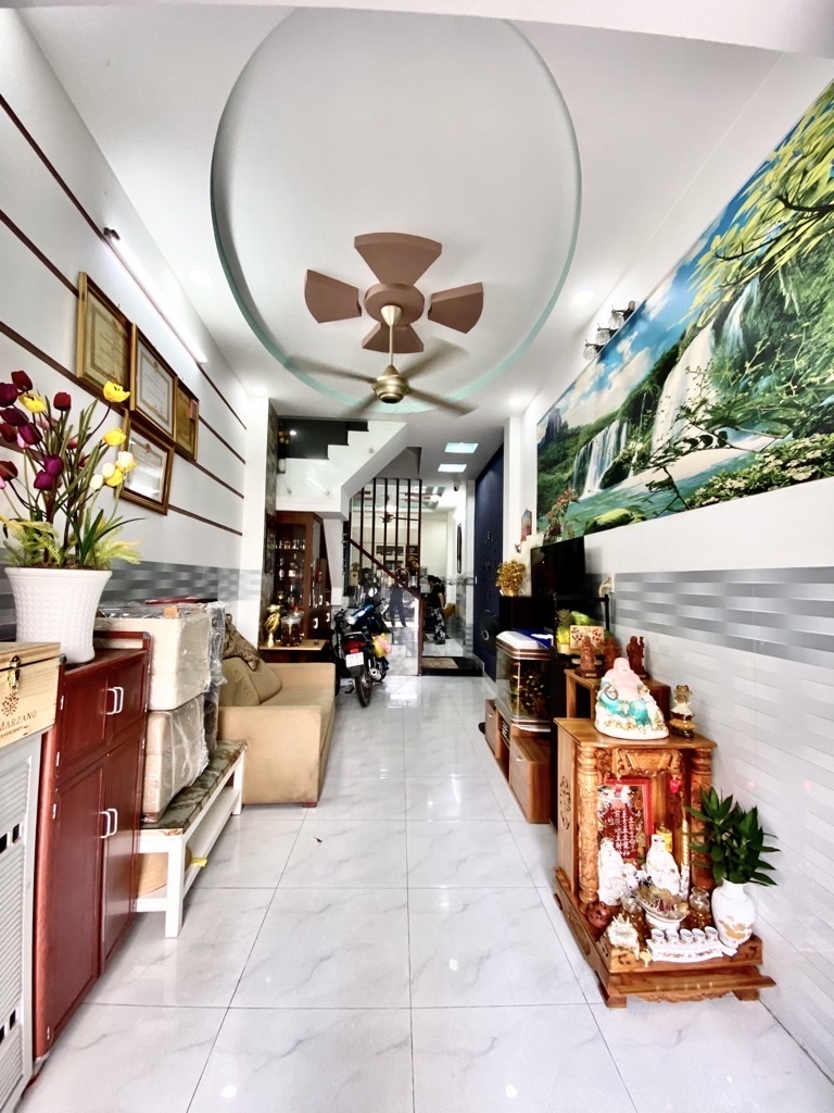 Siêu phẩm hiếm 3 tầng Tân Hoà Đông- ngay chợ Phú Lâm