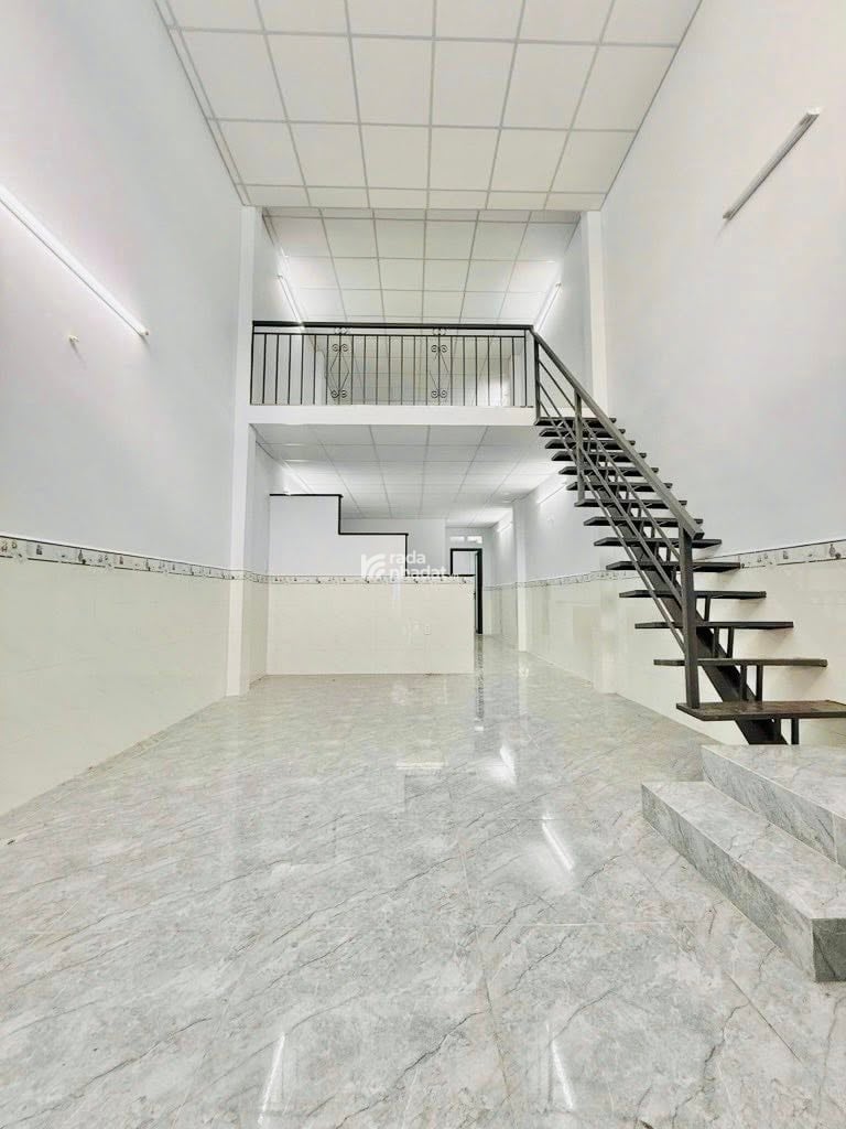 NHÀ HẺM 7M GIÁP ĐẦM SEN  Q6  70M  2 TẦNG 3PN  GIÁ RẺ BẤT NGỜ CHỈ 6.X