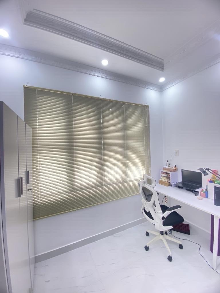 BÌNH TÂN HẺM Ô TÔ - NHÀ ĐẸP 4 TẦNG FULL NỘI THẤT 