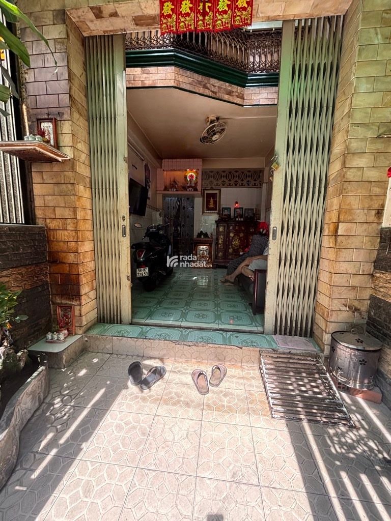 TRUNG TÂM Q. 11- 5 TẦNG BTCT - DTSD: 120M2- HXH- NGAY GIAO LỘ  LÝ NAM ĐẾ- TÂN PHƯỚC - 6 TỶ 1