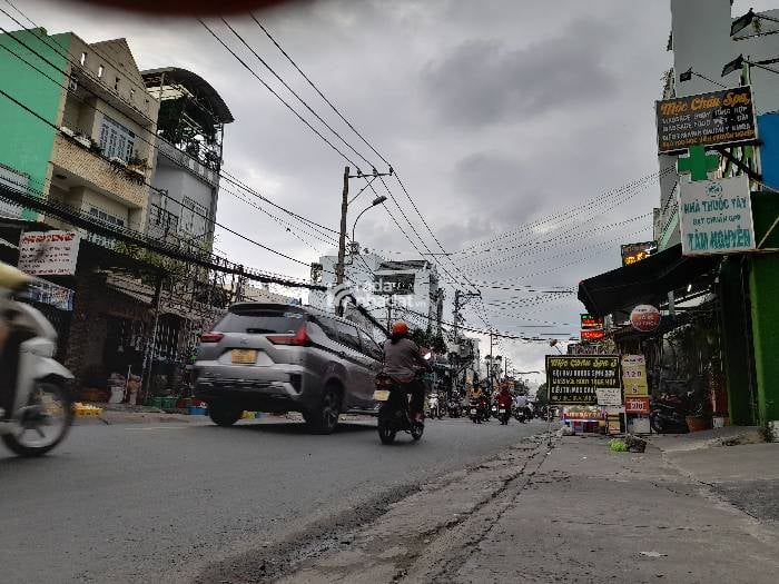 BÁN NHÀ MẶT TIỀN TÊN LỬA 60M2 11 TỶ KHU KINH DOANH KẾ AEON MALL TÊN LỬA  