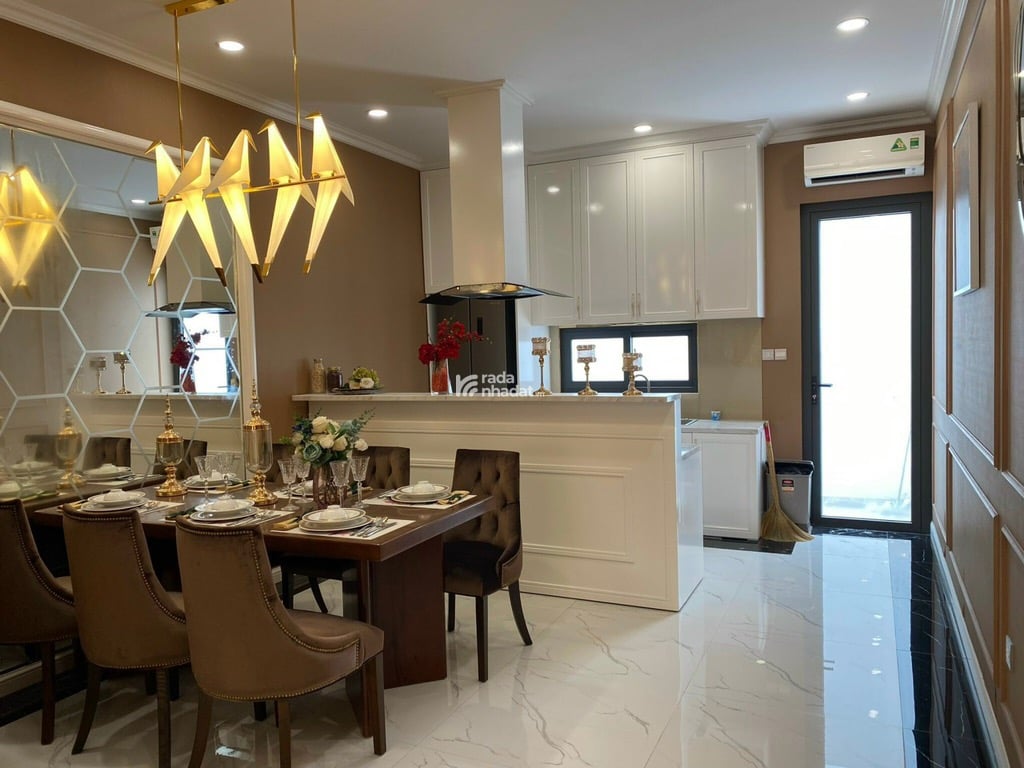 BÁN NHÀ MẶT TIỀN KHU TÊN LỬA 80M2 4 TẦNG 9.1 TỶ GẦN NHÀ THỜ PHAO LÔ VÀ CÔNG VIÊN