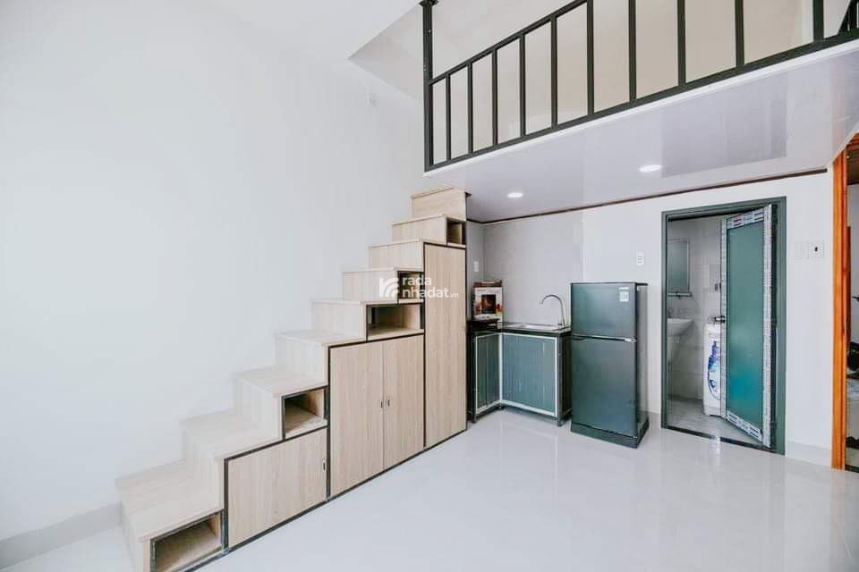 Bán CHDV 5 lầu hẻm xe hơi đường Tám Danh Phường 4 Quận 8