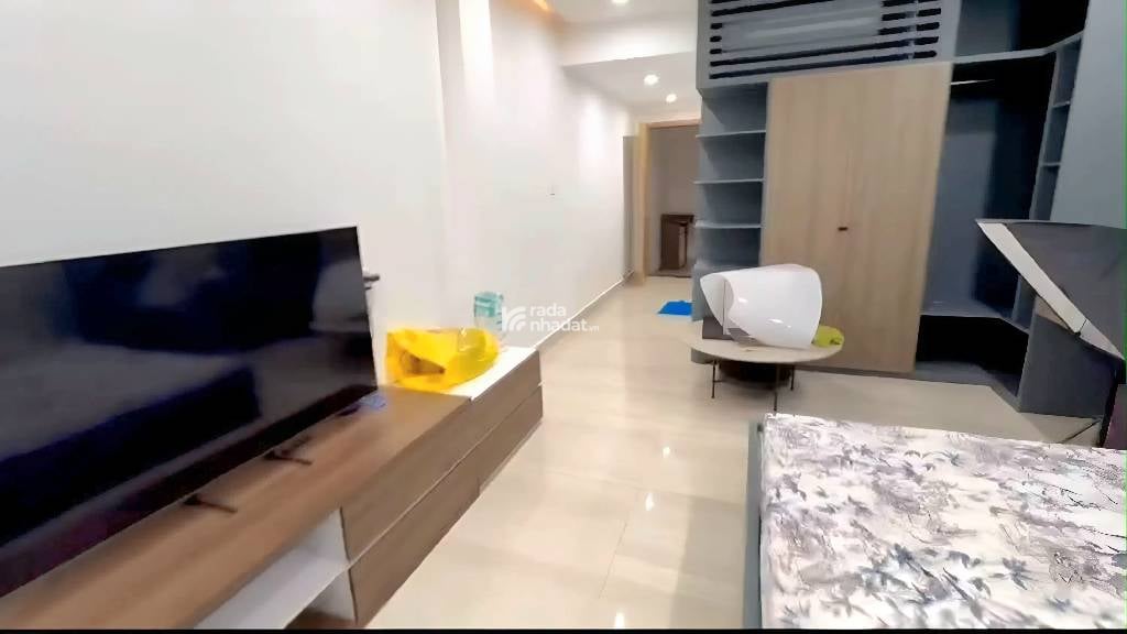 MẶT TIỀN KD NGUYỄN TRỌNG TUYỂN, PHÚ NHUẬN, 60M2 CÓ KC TIỆN CẢI TẠO. GIẢM 2T CHỈ CÒN 19T TL 