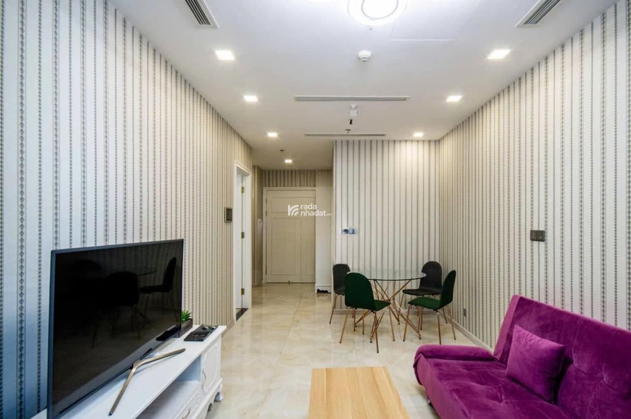 Cần bán căn hộ 2 phòng ngủ - giá 10.2 tỷ tại Vinhome Golden River. LH: 0933 333 *** đẹp