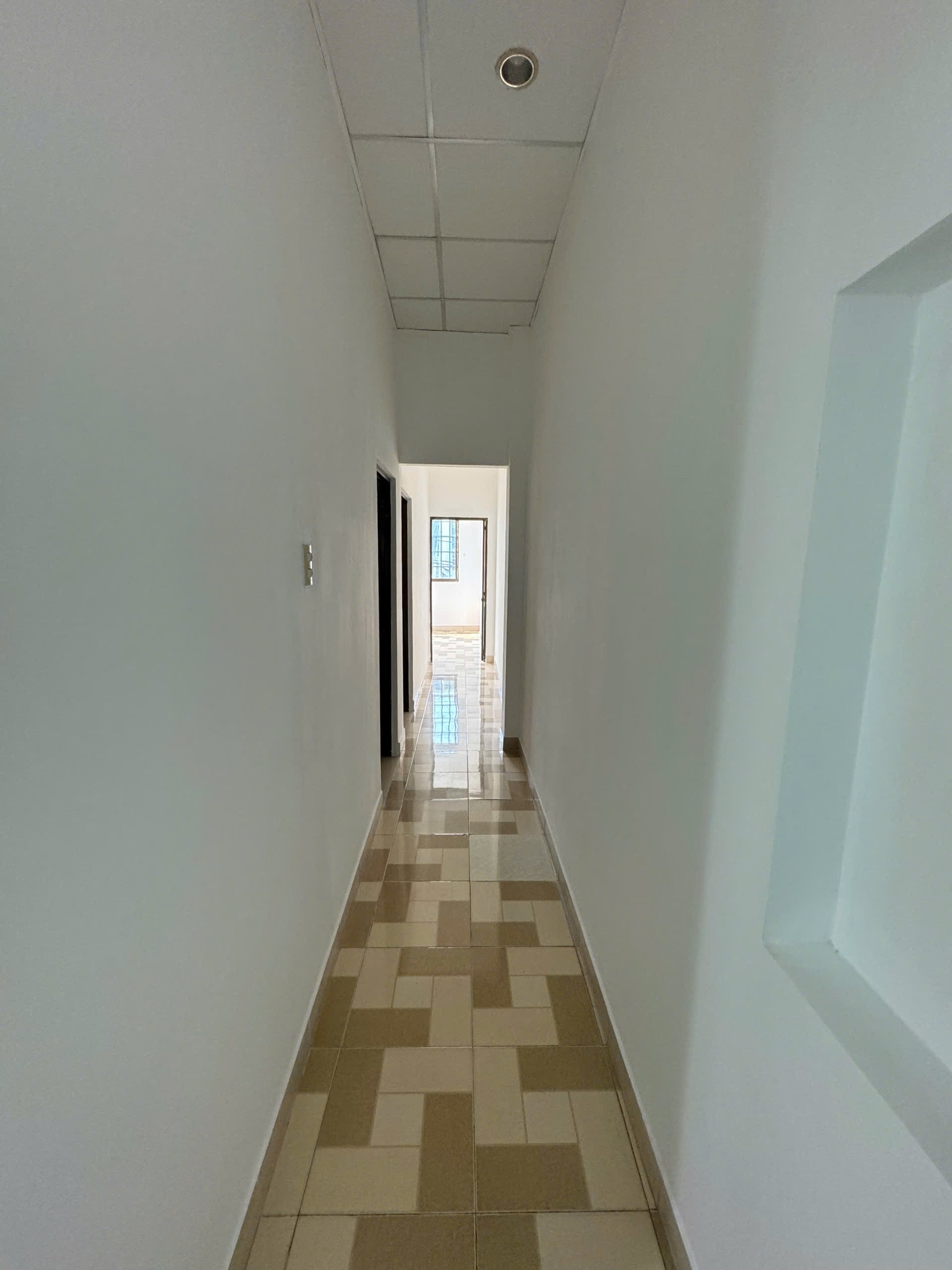 BÁN NHÀ HẺM PHẠM THẾ HIỂN P5 Q8 SÁT MẶT ĐƯỜNG