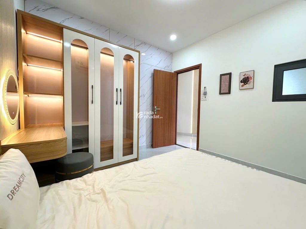 Bán nhà Duy Tân, P15, Phú Nhuận, siêu phẩm mặt tiền kinh doanh, nhỉnh 6 tỷ TL.