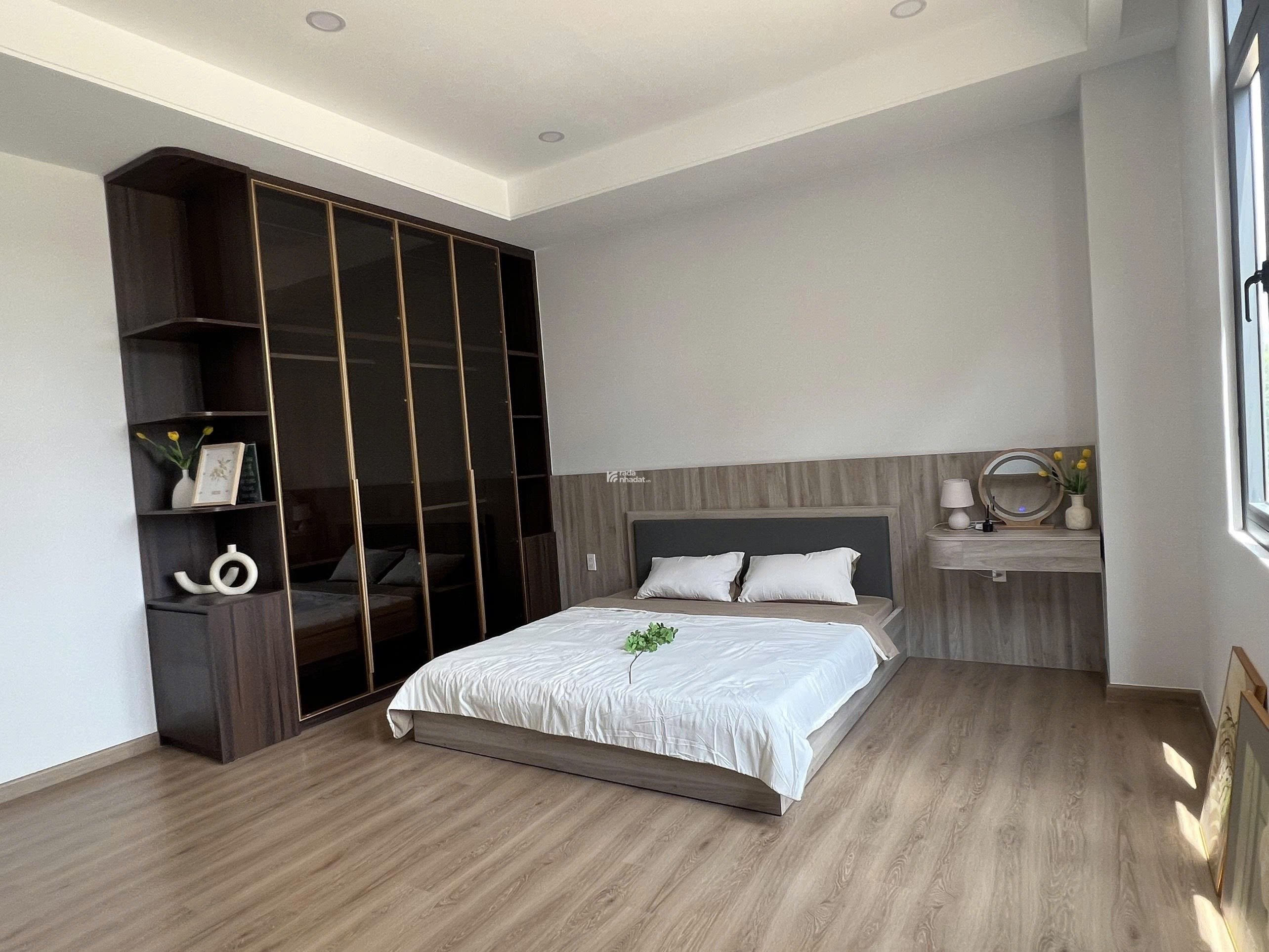 Căn hộ 1ty9 Ngay làng ĐH- 2PN/2WC- 60M2 view hồ bơi