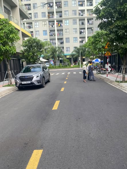 Cho Thuê Nhà Phố TM Bcons Uni Valley - 4 tầng - Giá chỉ 10 triệu/tháng