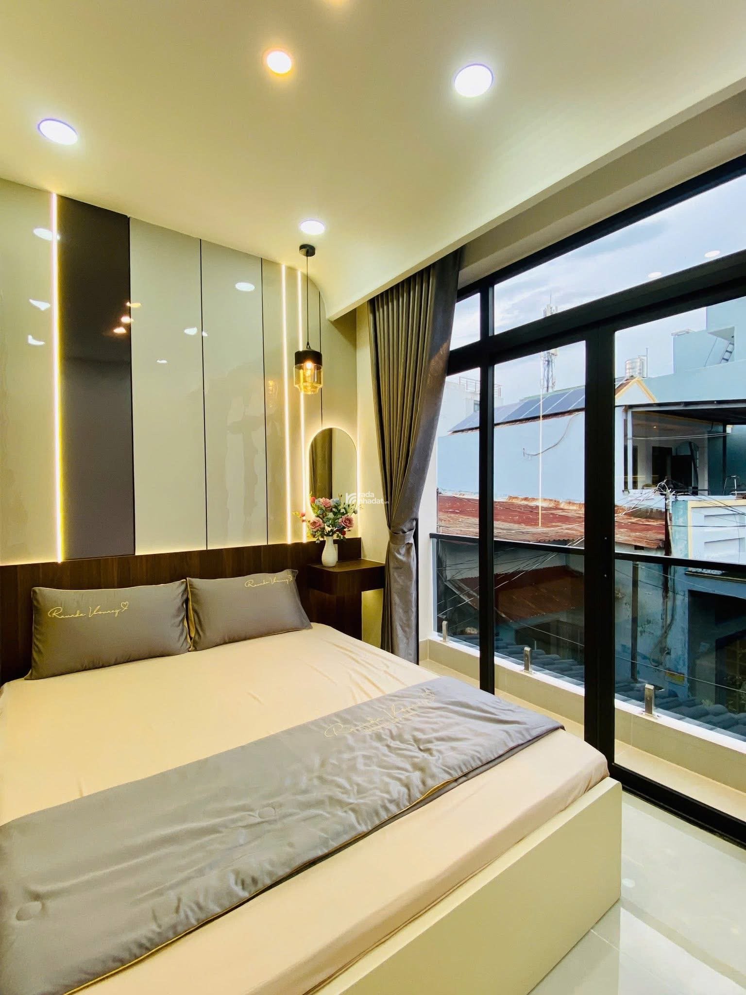 NHÀ ĐẸP 3 TẦNG – TRUNG TÂM GÒ VẤP – HẺM XE HƠI – CHỈ 5.75 TỶ TL