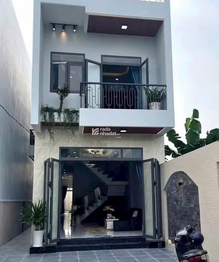 Cần bán gấp Nhà gần chợ Bình Chánh. Giá 839 triệu 