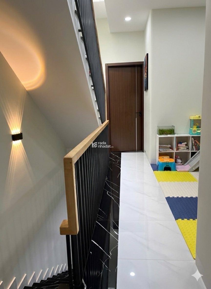 GIÁP AEON TÂN PHÚ - SÁT HẺM TẢI THÔNG - NHÀ MỚI 74M - 3 TẦNG - 4PN - FULL NỘI THẤT CHỈ 5.X