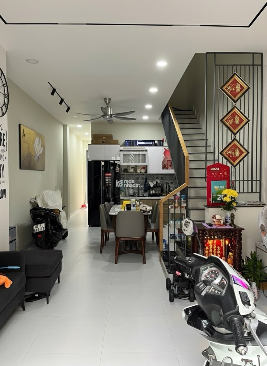 GIÁP AEON TÂN PHÚ - SÁT HẺM TẢI THÔNG - NHÀ MỚI 74M - 3 TẦNG - 4PN - FULL NỘI THẤT CHỈ 5.X