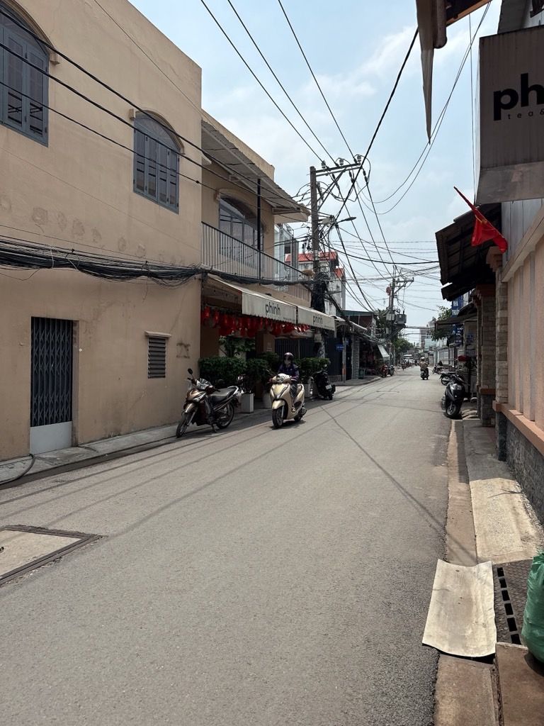 BÁN NHÀ HẺM XE HƠI 7M ĐƯỜNG SỐ 6, BHH B, BÌNH TÂN