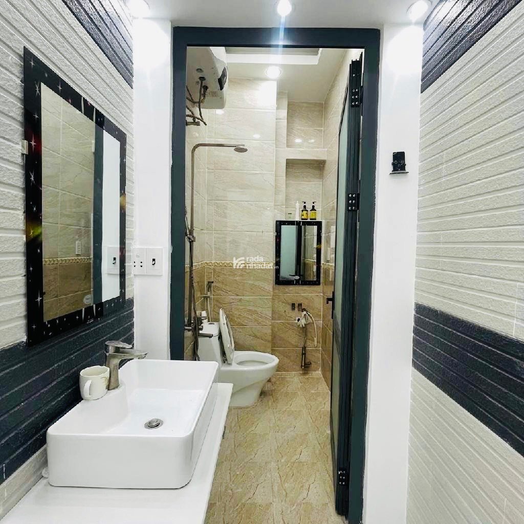 Bán Nhà 59m2, 4PN , Hẻm Xe Hơi Nguyễn Thị Nhỏ , Kế Bên Khu Lữ Gia , Giáp Q10, Q11 ,9 Tỷ Nhỉnh 