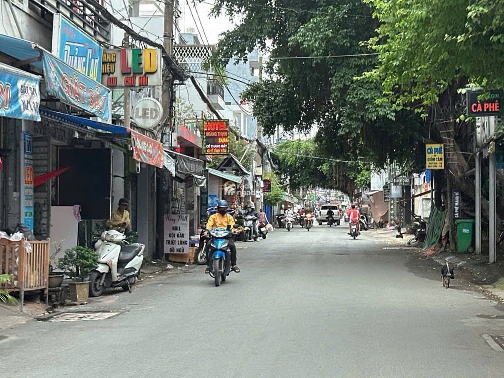 Bán gấp CHDV 5 tầng 15 phòng  Hẻm 6m thông  Đường số 1  P16  Gò Vấp  6x25m Giá 15.8 Tỷ