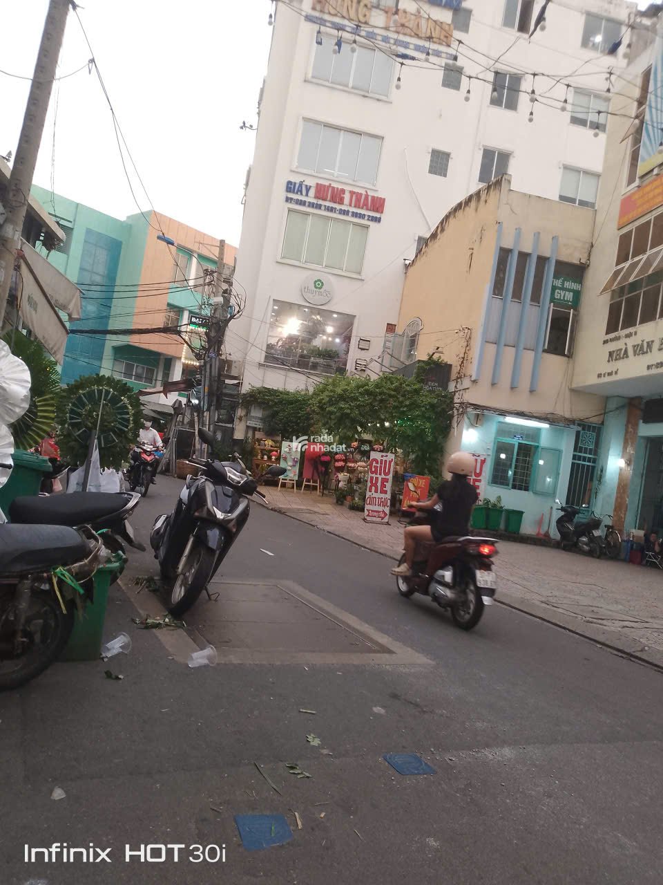 Bán Gấp Nhà Hẻm Lê Hồng Phong - 3 Tầng  ST - CHDV Thu 17tr/Tháng - Giá Chỉ 8 Tỷ (Thương lượng nhẹ)
