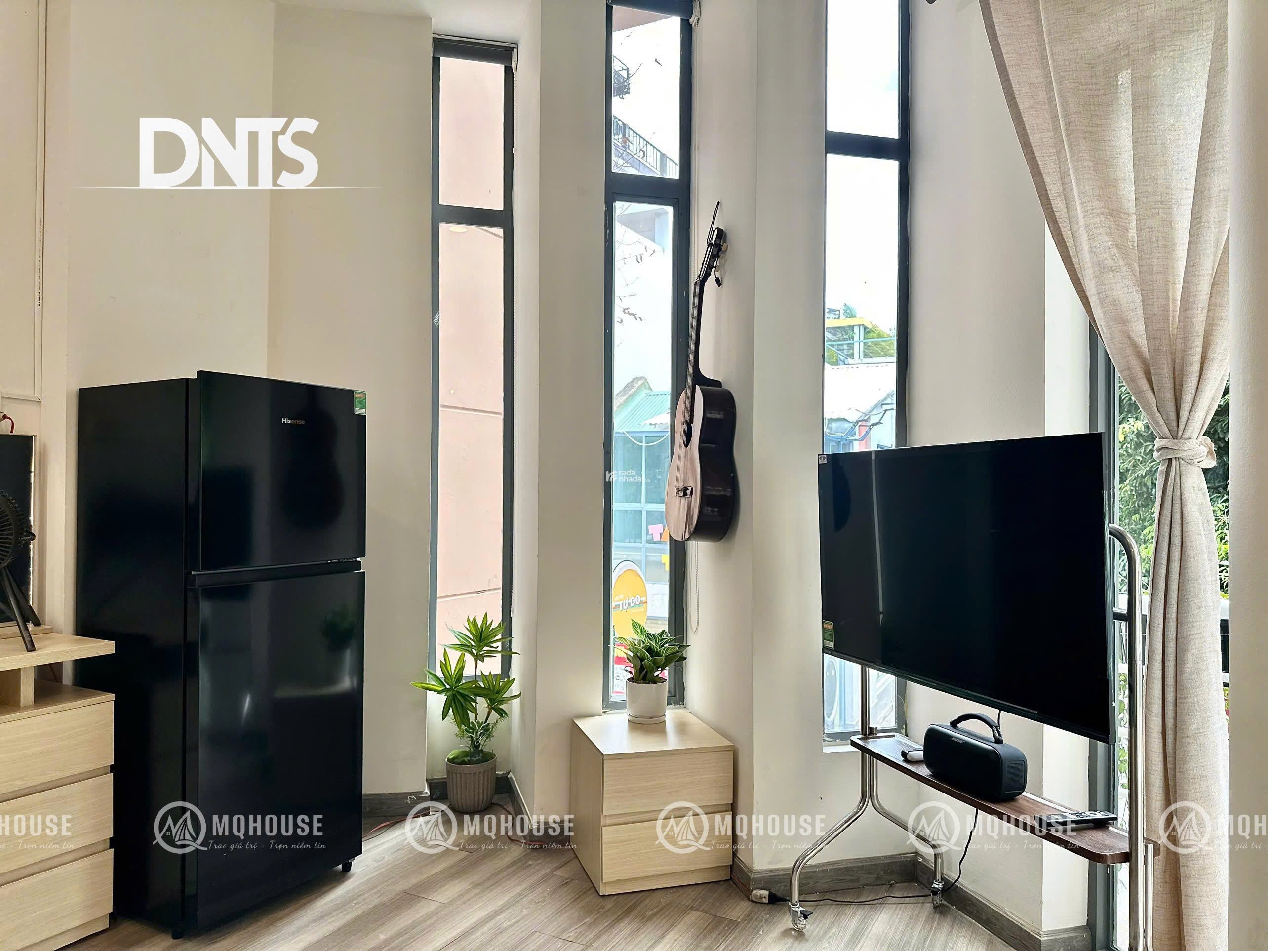 Căn Hộ Bancony Máy Gặt Riêng Gần LIM TOWER_THE MARQ_ABACUS TOWER Q1