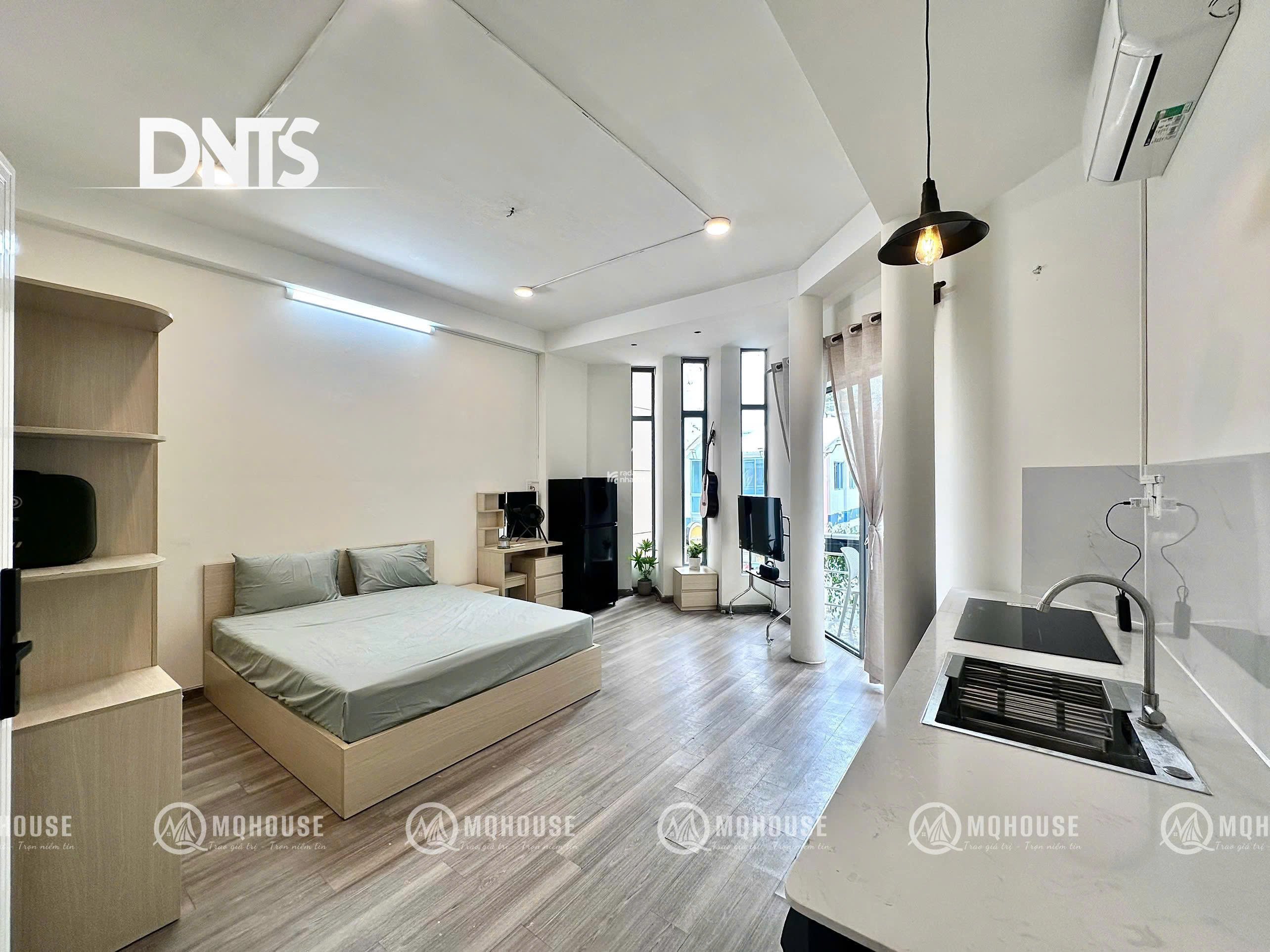 Căn Hộ Bancony Máy Gặt Riêng Gần LIM TOWER_THE MARQ_ABACUS TOWER Q1