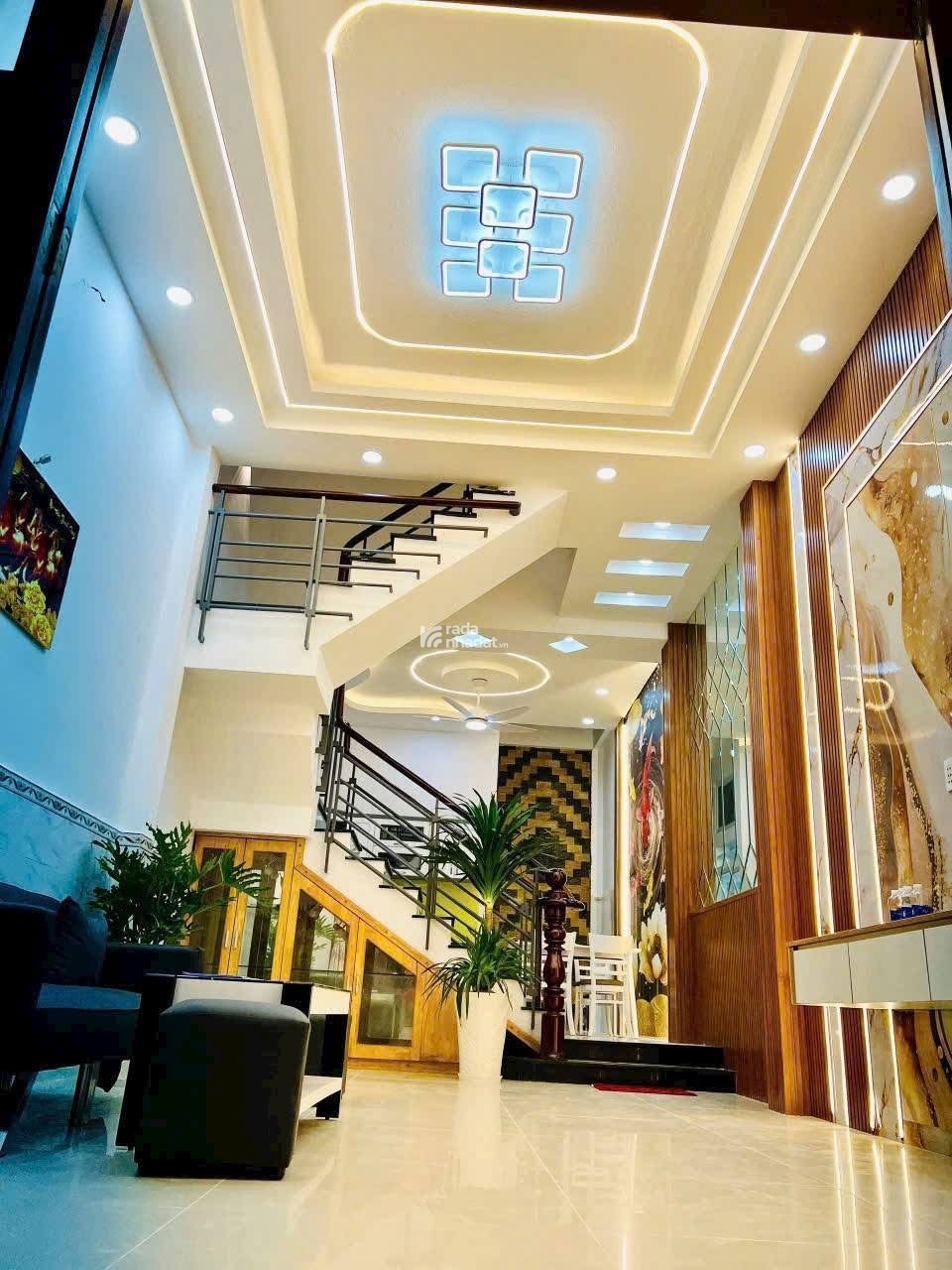 CHÍNH CHỦ BÁN NHÀ PHỐ 1TRỆT 1LẦU  TỈNH LỘ 826 CẦN ĐƯỚC LONG AN  100m3 GIÁ CHỈ 2TỶ9 SHR