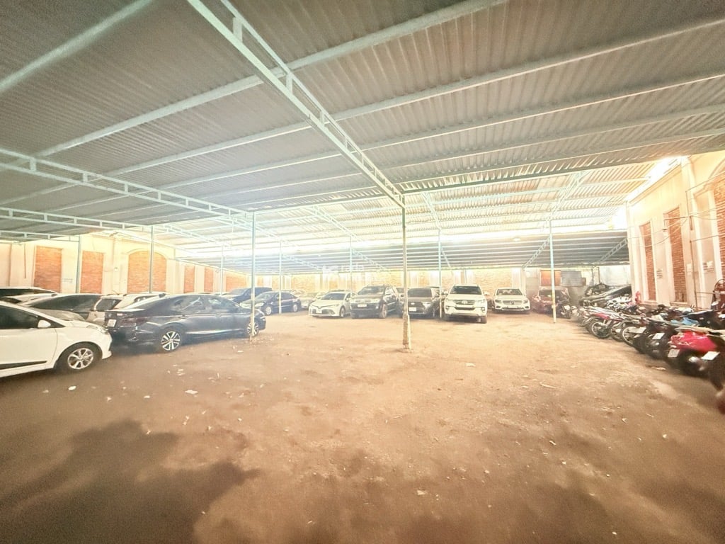 LÔ ĐẤT LỚN -MT KHU BÀU CÁT -P.13- TÂN BÌNH- DT: 864M2 - 60 TỶ