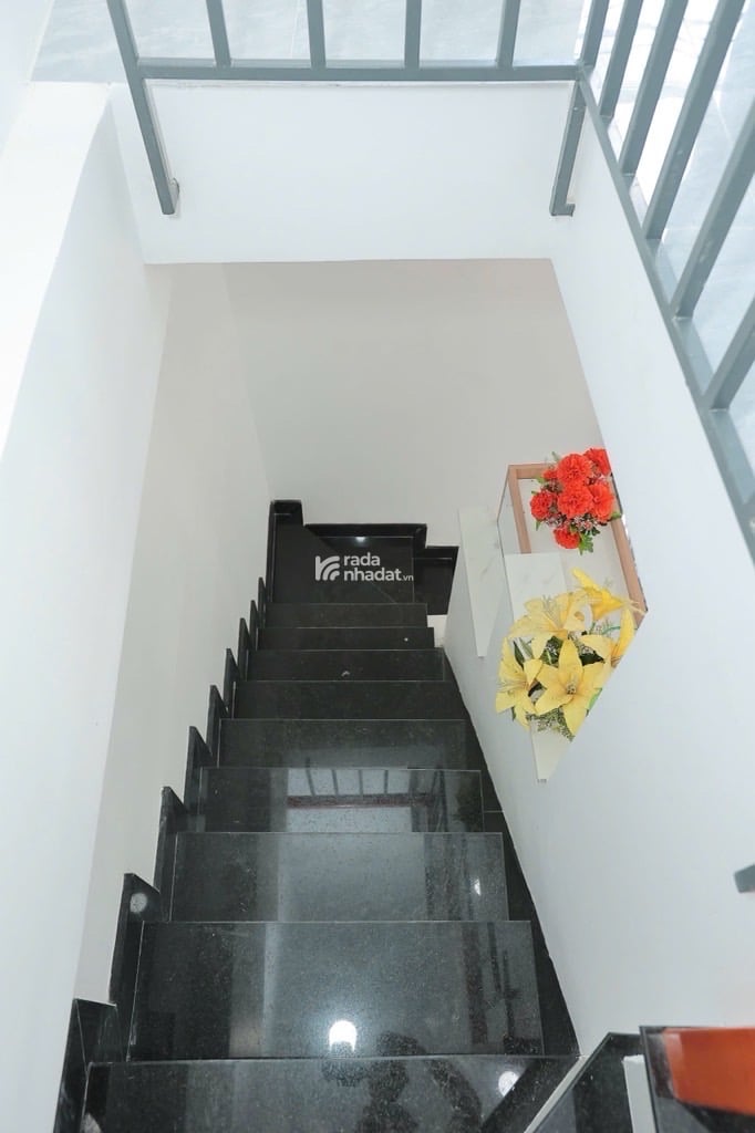 Sát Aeon Tân Phú,nhà mới tới ở liền dtsd 57m2(4.7*4) -3 lầu vs 2PN- mặt tiền hẻm thoáng sáng