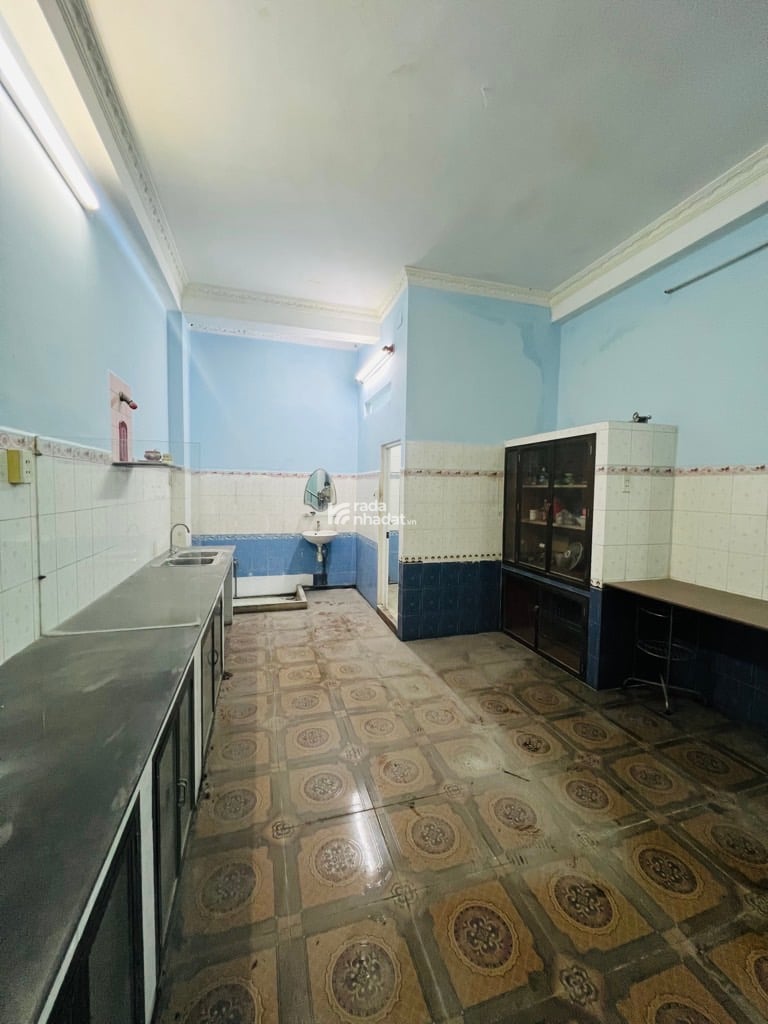 BÁN NHÀ MẶT TIỀN KDC NAM HÙNG VƯƠNG 67M2 3 TẦNG 3PN 6.X TỶ ĐỐI DIỆN CÔNG VIÊN BÌNH TÂN 