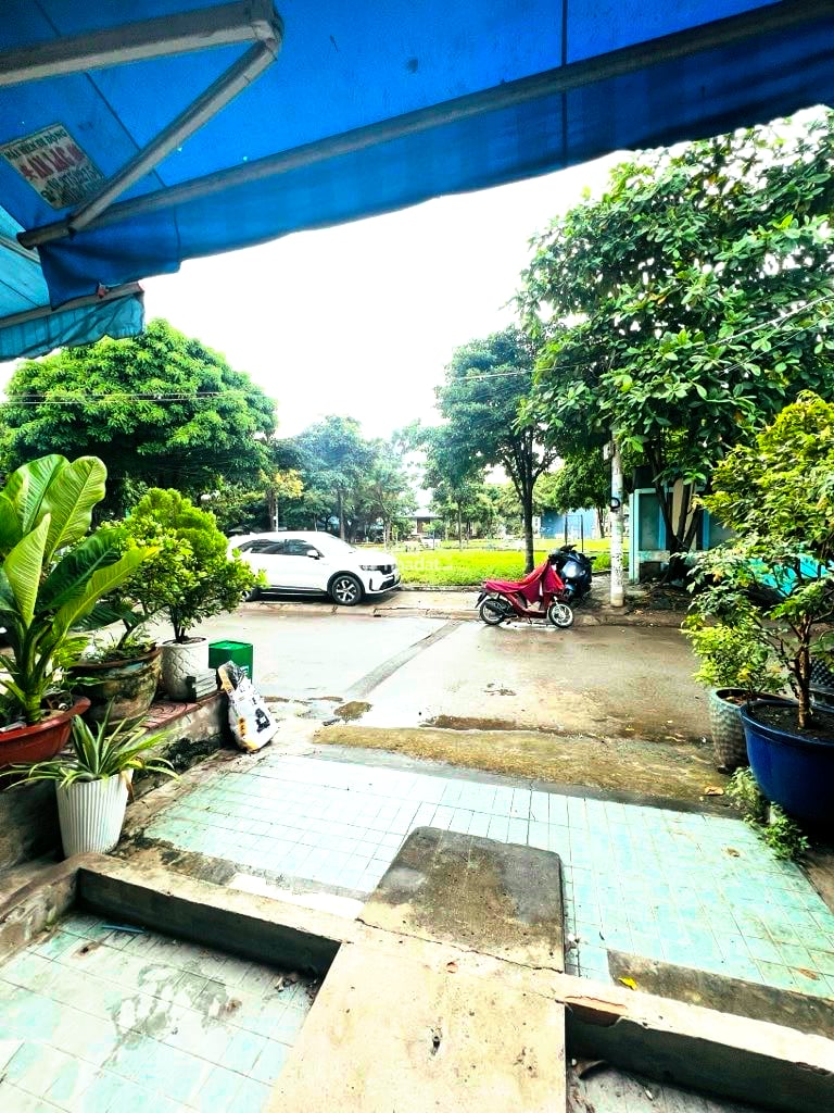 BÁN NHÀ MẶT TIỀN KDC NAM HÙNG VƯƠNG 67M2 3 TẦNG 3PN 6.X TỶ ĐỐI DIỆN CÔNG VIÊN BÌNH TÂN 