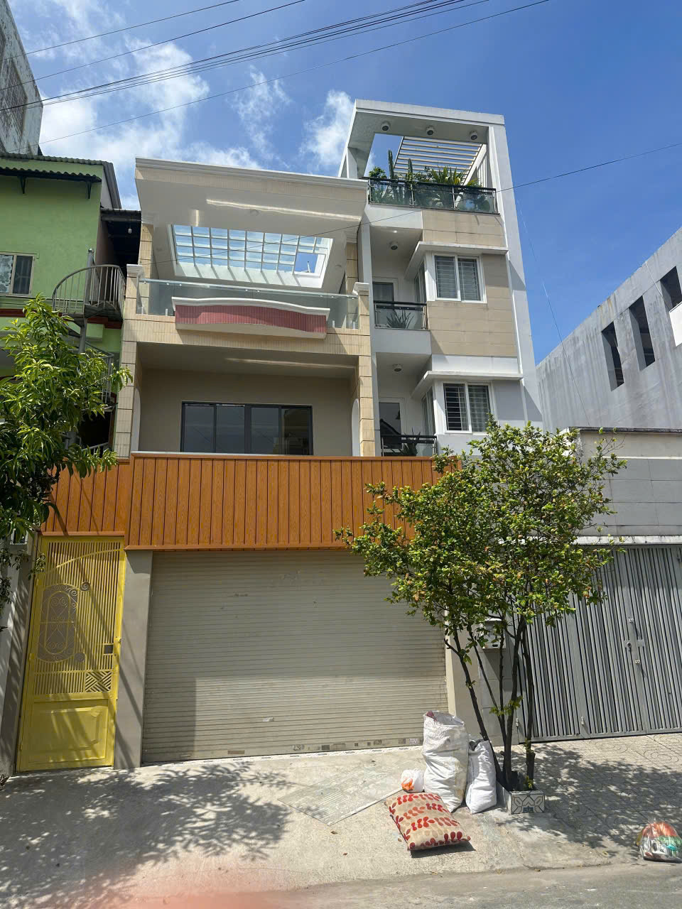 Nhà cấp 4 DT 4x20m - 8x20m - 12x20m đường số phường Tân Quy Quận 7