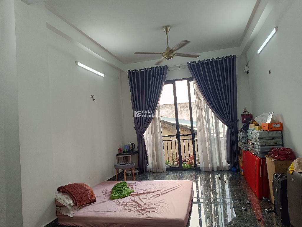 CÁCH MẶT TIỀN 30M - 4 TẦNG ĐỀ THÁM CÔ GIANG QUẬN 1 DT: 3.8*8M- 7 TỶ 7