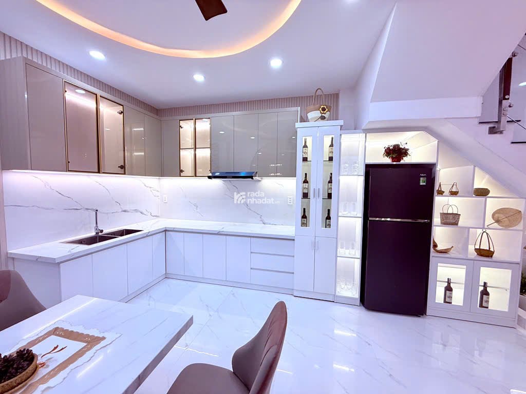 HÀNG HOT MỚI 2025 ĐẸP - PHƯỜNG 14 - GÒ VẤP - 4 TẦNG - DTR 62M2 - GẦN SÂN BAY - CHỈ 8 TỶ 480