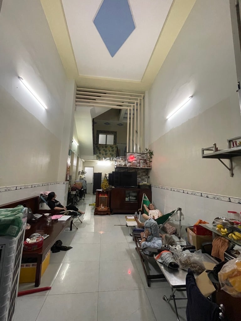 BÁN NHÀ LÊ ĐÌNH CẨN BÌNH TÂN 68M2 3 TẦNG BTCT 3.75 TỶ 4PN SÁT CHỢ TÊN LỬA