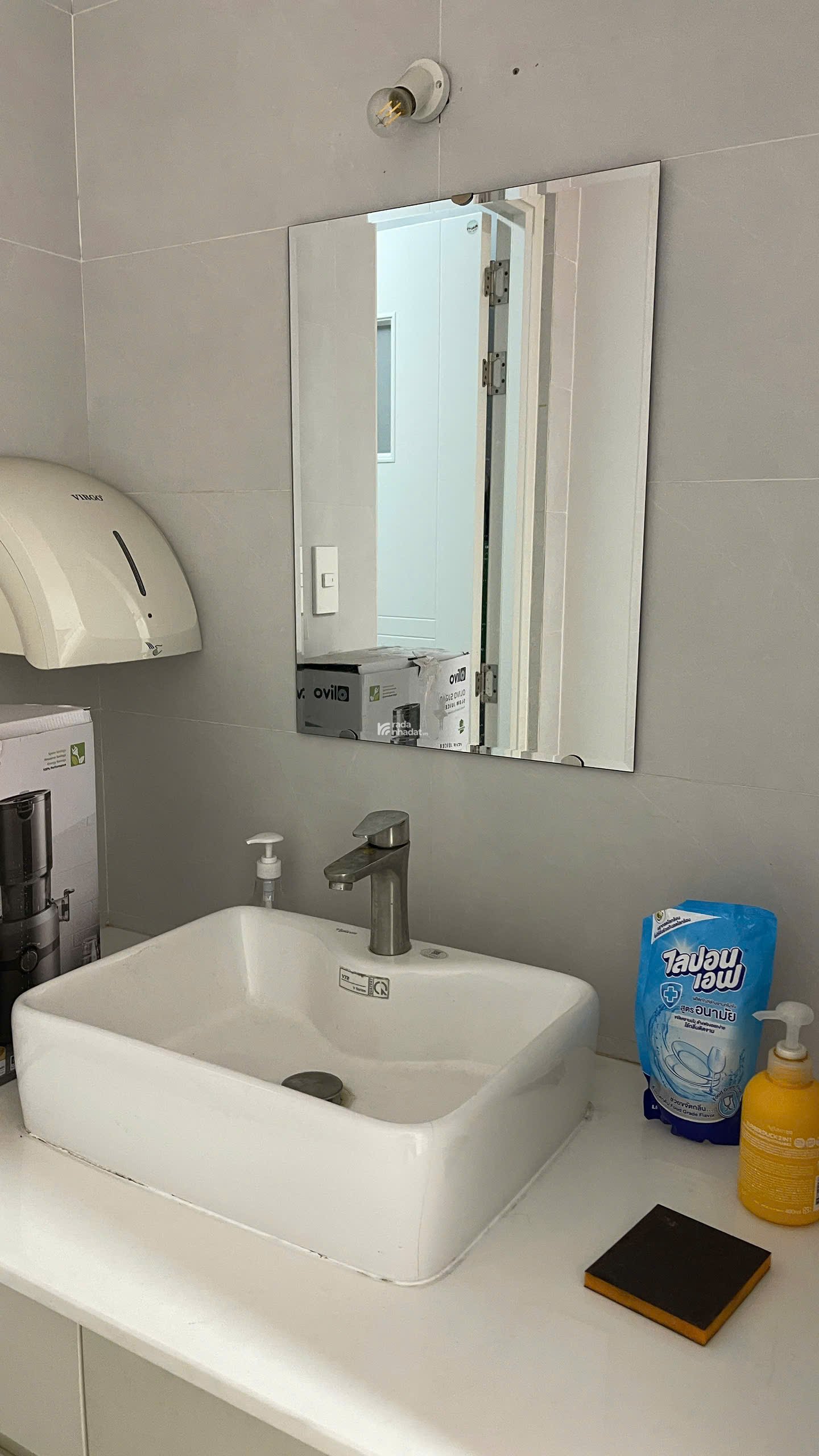 Cho thuê phòng mặt tiền Lê Văn Quới rộng rãi 42m2,  đầy đủ tiện nghi, xách vali vào ở