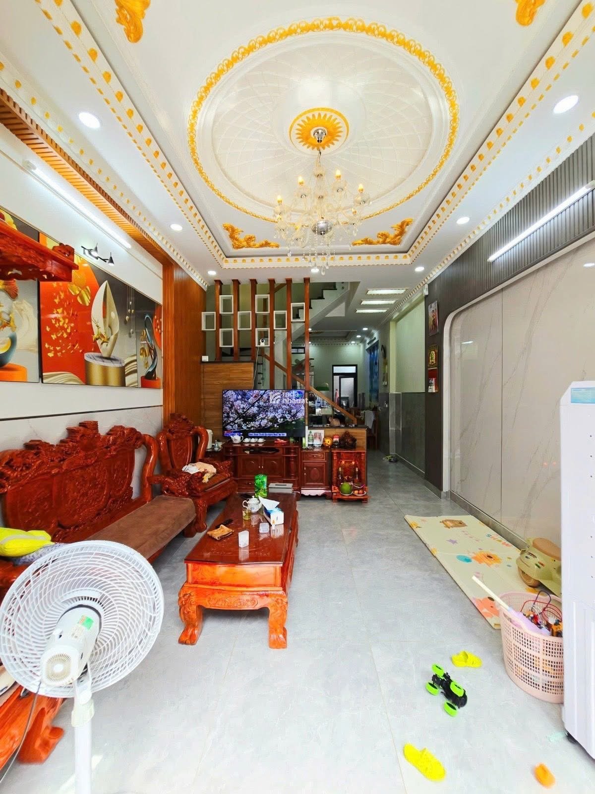 SOS! BÁN NHÀ ĐOÀN VĂN BƠ, PHƯỜNG 16, QUẬN 4, GIÁ TỐT CHỈ: 4tỷ750 TL SỔ RIÊNG HXH